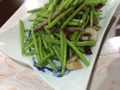 腊肉炒藜蒿-汉口码头