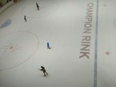 -冠军冰场CHAMPION RINK(凯德广场店)