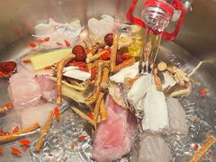 -正能量脆肉鲩火锅