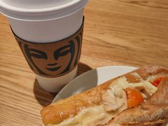 -星巴克(北京新奥购物中心店)