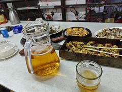 -老东镇啤酒屋海鲜加工·蒸汽海鲜·海鲜烧烤(台东店)