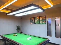 -VV桌球俱乐部(长阳大润发店)