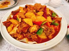 -汗腾格里·风味餐厅(新疆驻京办店)