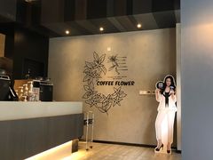 -瑞幸咖啡(石榴中心店)
