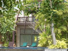 -三亚湾海居铂尔曼度假酒店