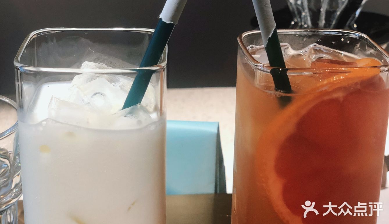 基底有便苦和偏酸两种，名字起的很文艺