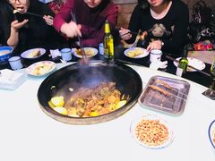 -鱼窝棚柴火铁锅炖(富山屯店)