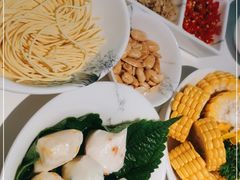 -烹然四季椰子鸡火锅(姚家园万象汇店)