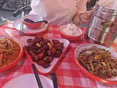 -老闵田螺馆·南昌特色小炒(梦时代店)