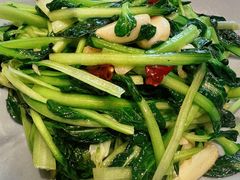 -老周家酱卤猪蹄私房菜(克拉玛依西街店)