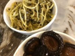 -功德林(南京西路店)