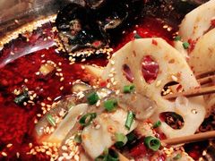 -鑫巴蜀小镇 · 水煮鱼专研店(玉桥店)