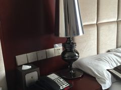 -锦龙国际酒店(天津奥体中心华苑地铁站店)