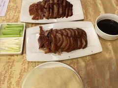 -大鸭梨烤鸭店(金顶街店)