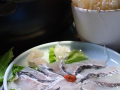 -沪小胖小龙虾(淮海中路旗舰店)