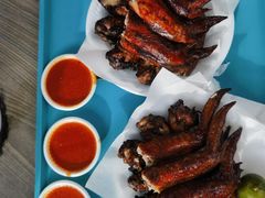 -东海岸人工湖美食村