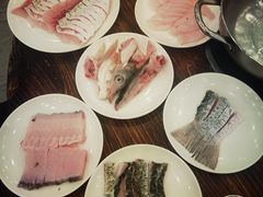 -正能量脆肉鲩火锅