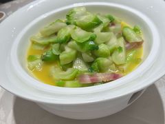 -品悦酒店(三林古镇店)