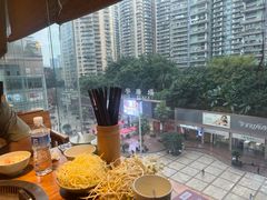 -城墙拐拐火锅(三峡广场黑金冠店)