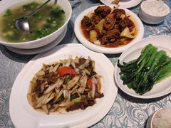 -巴扎美食·新疆菜·西域歌舞表演餐厅(新疆大厦店)