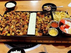 -肥肥虾庄·金牌油焖大虾(杨园滨江时代walk店)