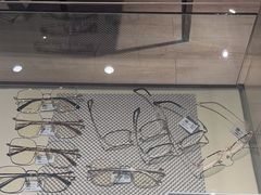 -博士眼镜(青岛城阳万象汇店)