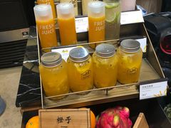 -皇冠幸福里动物奶油生日蛋糕(万达店)