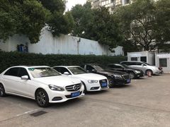 -飞洲国际广场-地下停车库