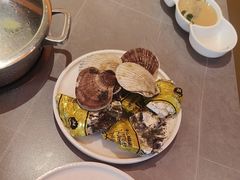 -黑金·寻焰自助百汇·烤肉·火锅(中街店)