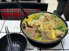 -肥汁米蘭香港米线(长宁来福士店)