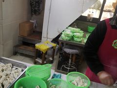 -周震馄饨