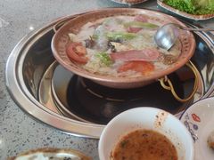 -阿婆情腊排骨火锅(金虹路店)