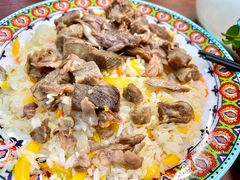 碎肉抓饭-西部哈哈特色抓饭