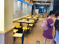 用餐区-85度C(北京八角物美店)