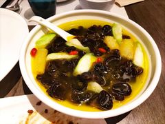 -港丽餐厅(来福士店)