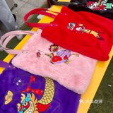 深圳麦当劳发财树下来一个新年新愿望吧！