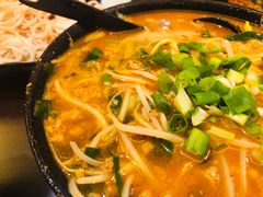 小锅米线-星林居酸辣米线餐厅