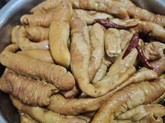 卤肥肠-赵姐猪耳朵饭店