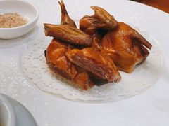玻璃脆皮乳鸽-皓粤·臻品荟