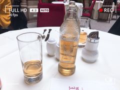 -中央咖啡馆