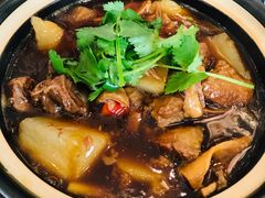 白玉萝卜牛腩煲-标记Jane's kitchen(平桥直街店)
