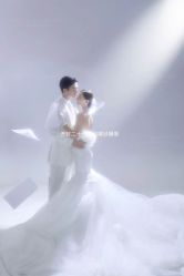 -二十一世纪婚纱摄影(省府前街店)