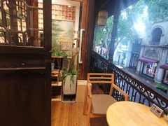 -猫的天空之城概念书店(杭州南宋御街店)