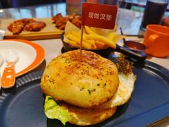 经典秘汁炭烤风味牛堡-必胜客(津塘店)