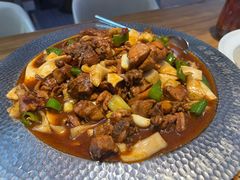 -俭寨大盘鸡·手抓肉·烧烤新疆菜(乌苏路店)