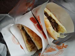 -李春秋驴肉火烧总店