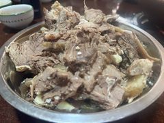 -朝伟清真铜瓢牛肉馆(三十年老·店)