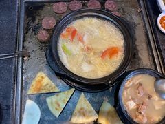 -有一锅·野生菌黑山羊腊排骨火锅(古城北门店)