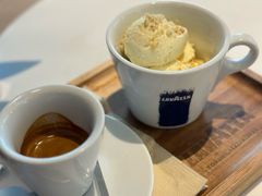 浓缩冰淇淋-LAVAZZA拉瓦萨咖啡(中航城君尚购物中心店)