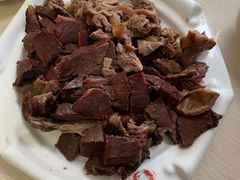 -闫家驴肉老店(华电一校店)